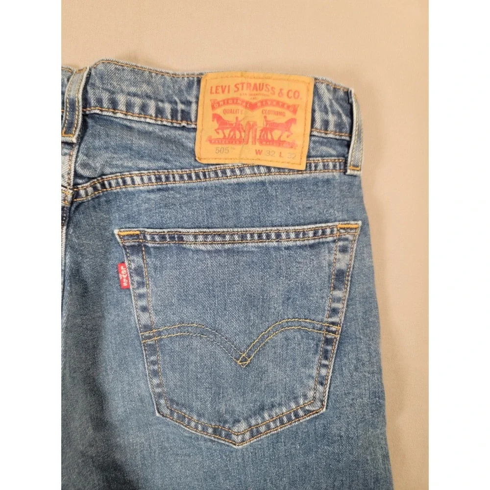 Levi's 505 Regular Fit Jeans Mens 32x32 Blue Straight Leg Stretch Denim Pants